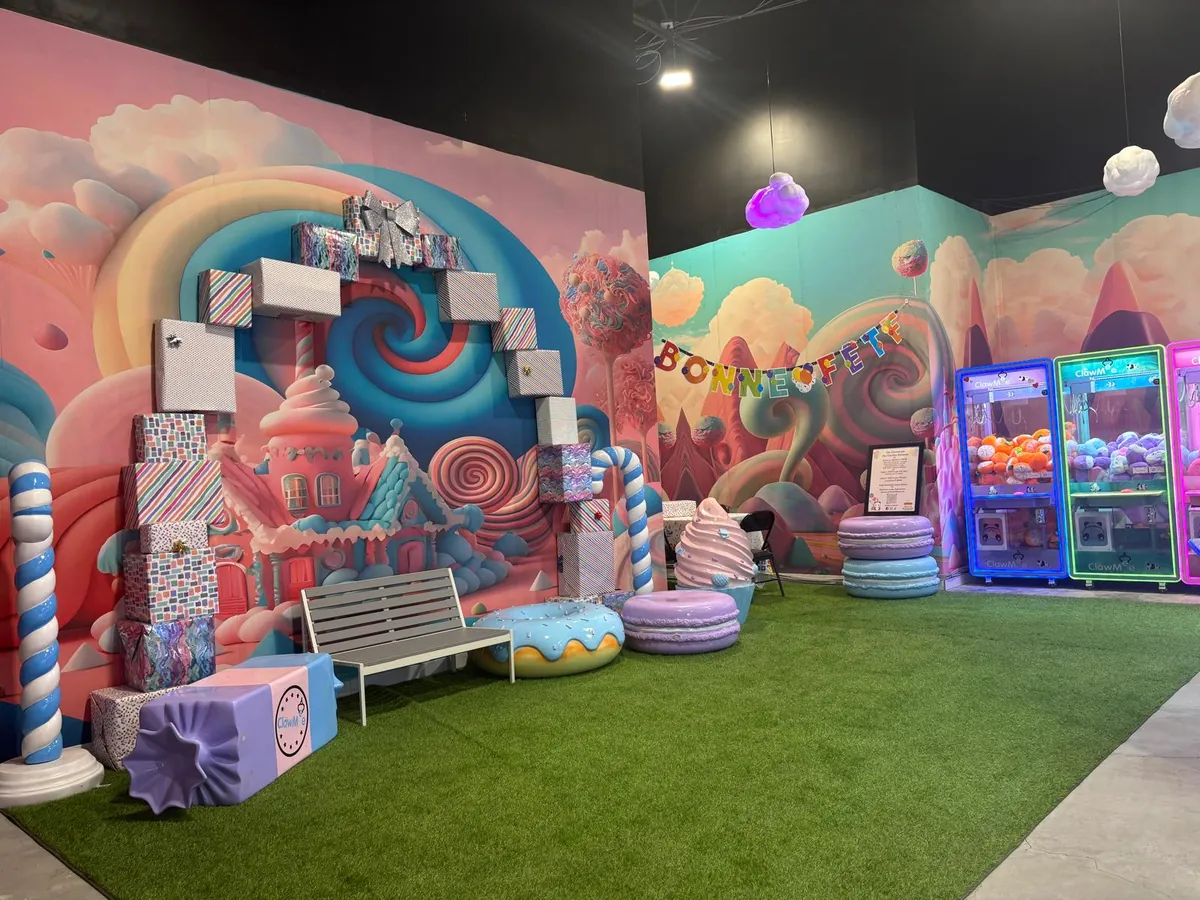 Decorated candyland party corner at ClawMee